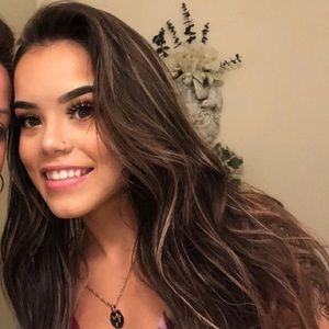 Meet your Posher, Victoria